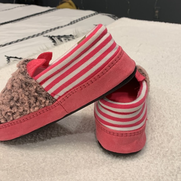 ACORN-girls slippers. Size.1-2 - Picture 9 of 9